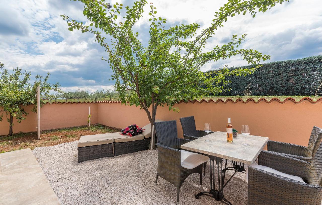 Villa Ancora Savudrija Buitenkant foto