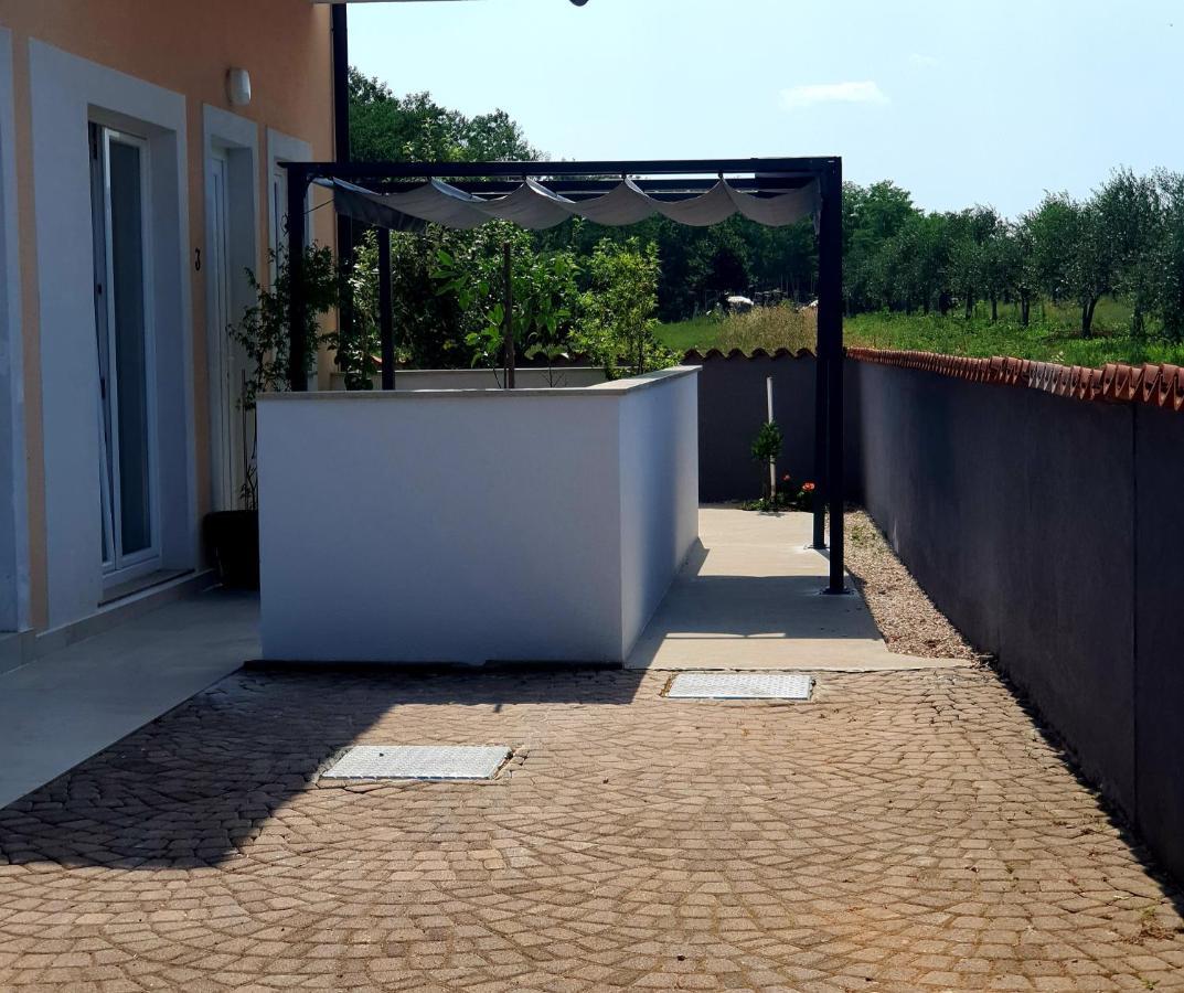 Villa Ancora Savudrija Buitenkant foto